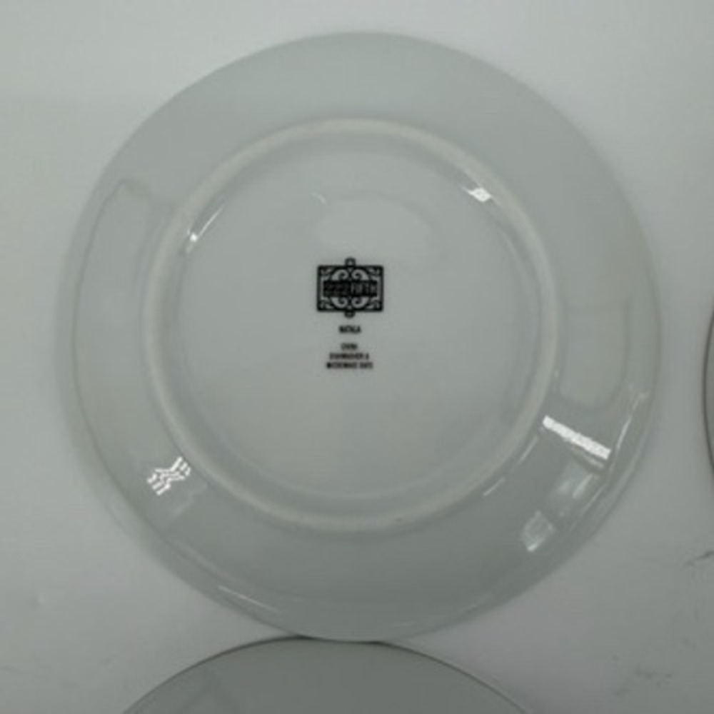 Set of 4 222 Fifth Natala Christmas Holiday Dessert Plates - Picture 7 of 11